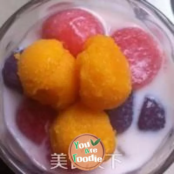 Taro balls, milk and fruit ice