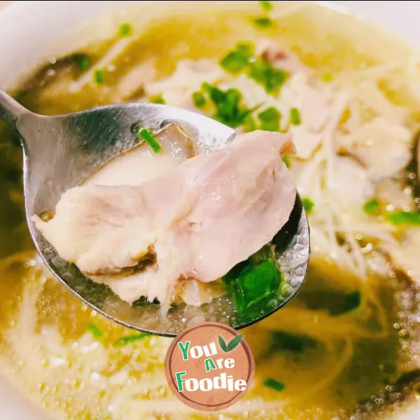 Chicken leg mushroom soup