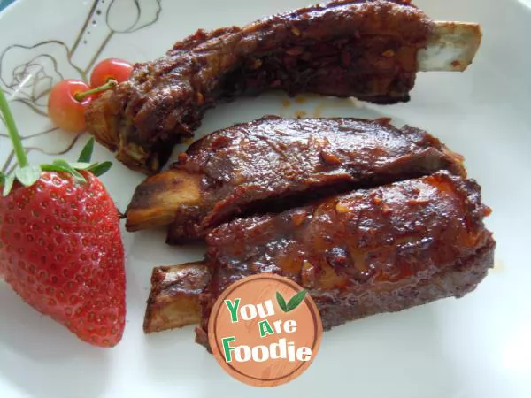 Grilled spareribs with tin foil sauce