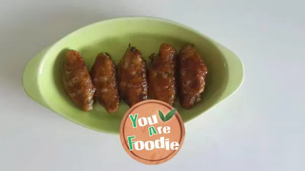 Roasted chicken wings