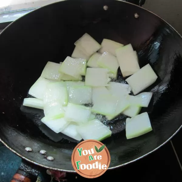 Braised white gourd slices