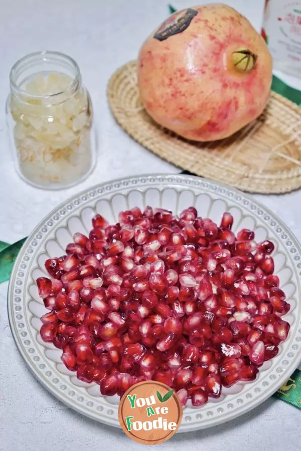 How to make pomegranate into wine? Fruity and simple!