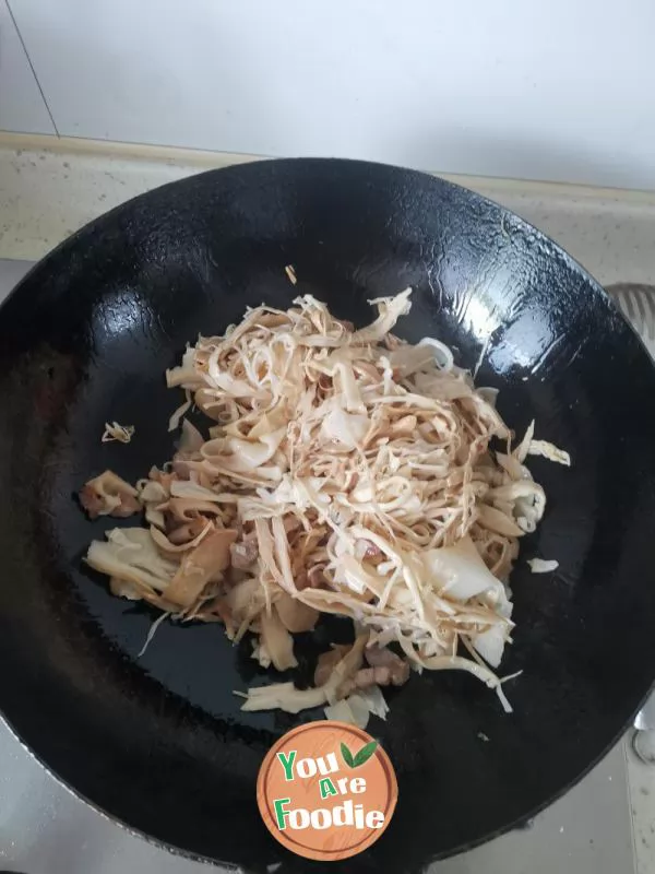 Fried Pork with BBQ Bamboo Shoots