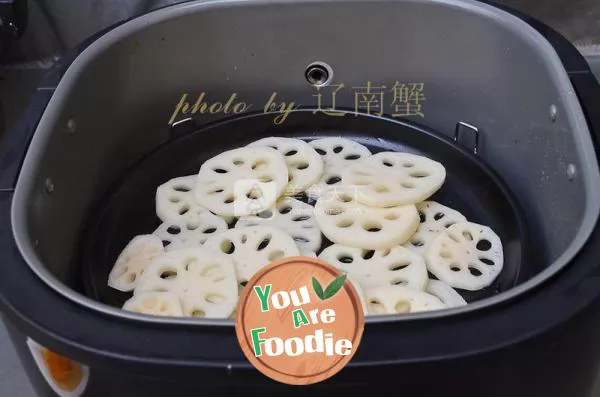 Spicy lotus root slices