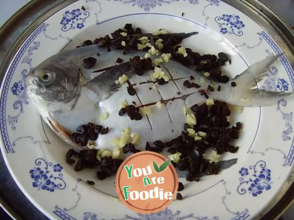 Braised flatfish with black bean sauce