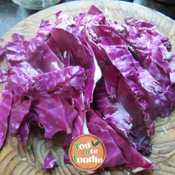 Bean flavored purple cabbage