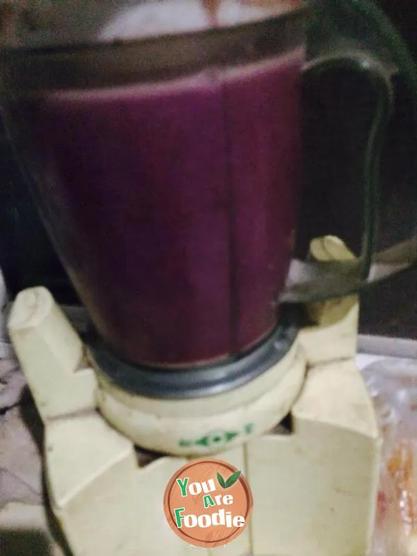 Fresh grape juice
