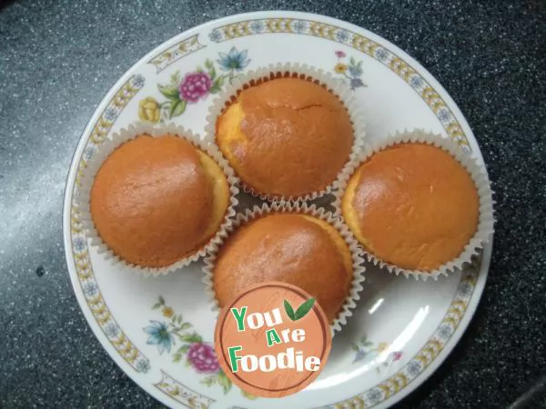 Whole egg cup cake