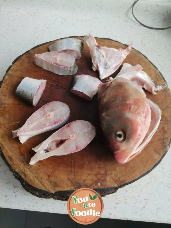 Stewed Fish in Iron Pot