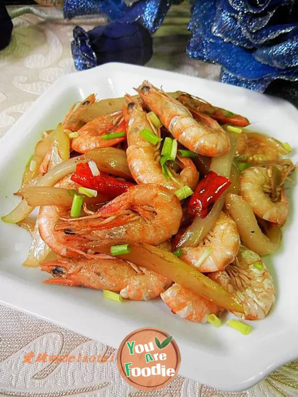 Fried-shrimps-with-peeled-vegetables