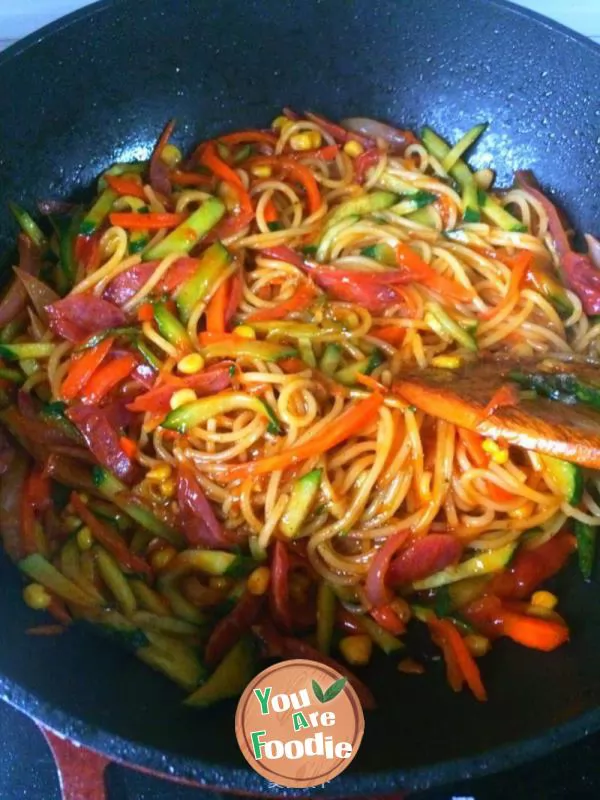 Stir fried spaghetti