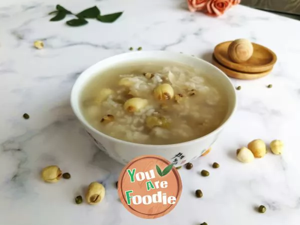 Congee with mung bean, Lily and lotus seeds