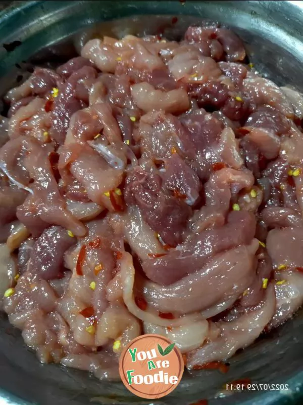 Spicy pork jerky
