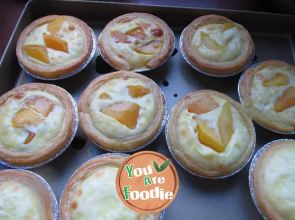 Mango egg tart