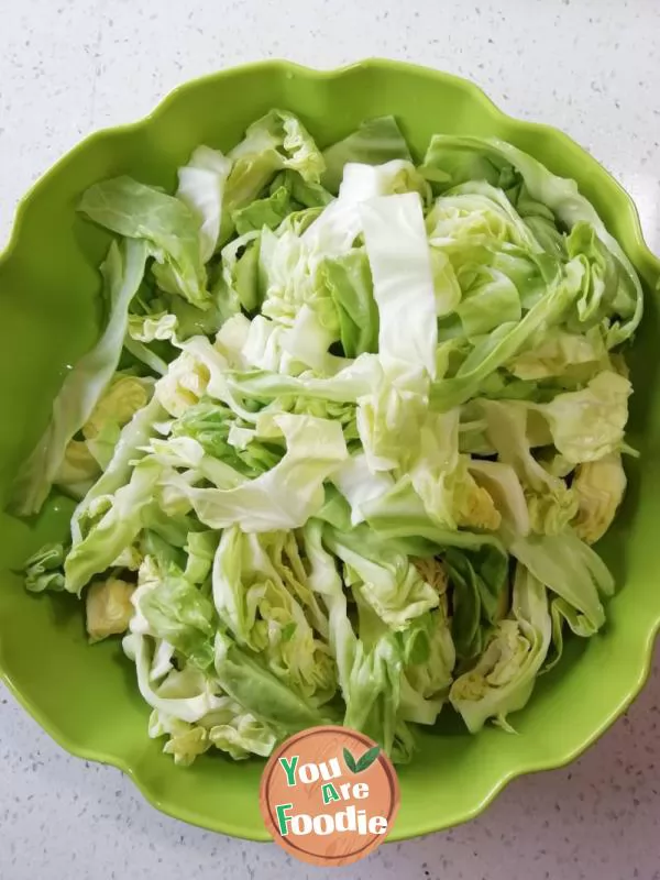 Fried pork with cabbage