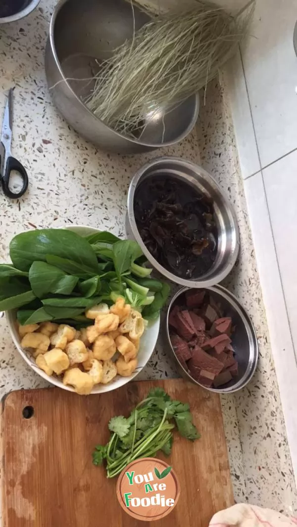 Home style duck and vermicelli soup