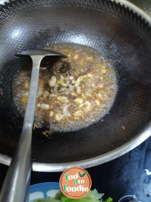 Sauteed Lettuce in Oyster Sauce