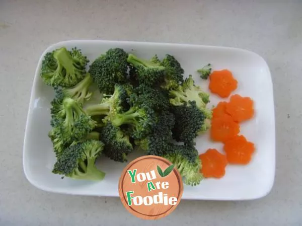 Fresh and refreshing --- broccoli in oyster sauce