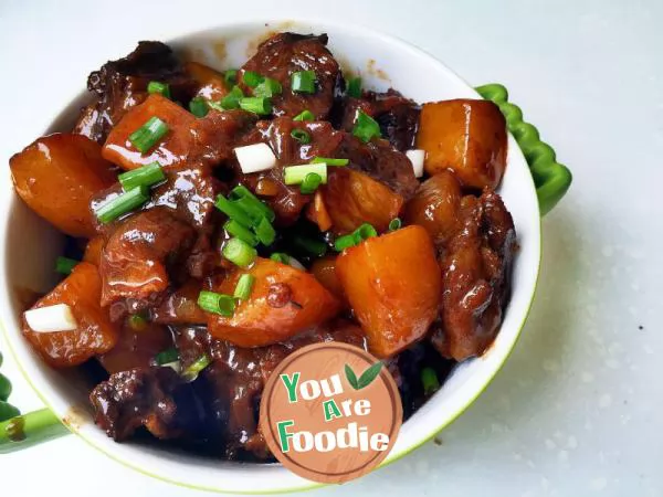 Braised-Beef-with-Potatoes