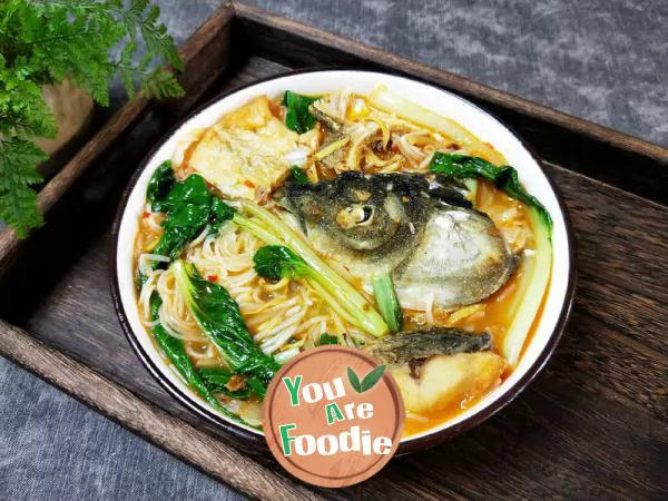 Boiled powder of fish head and cabbage