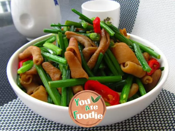 Fried-duck-intestines-with-Chinese-chives