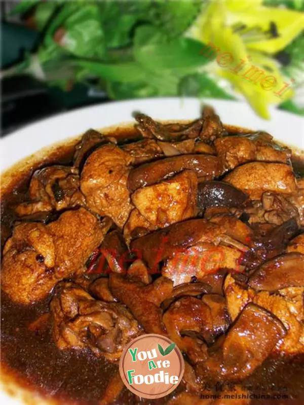 Home-cooked-chicken-with-mushroom