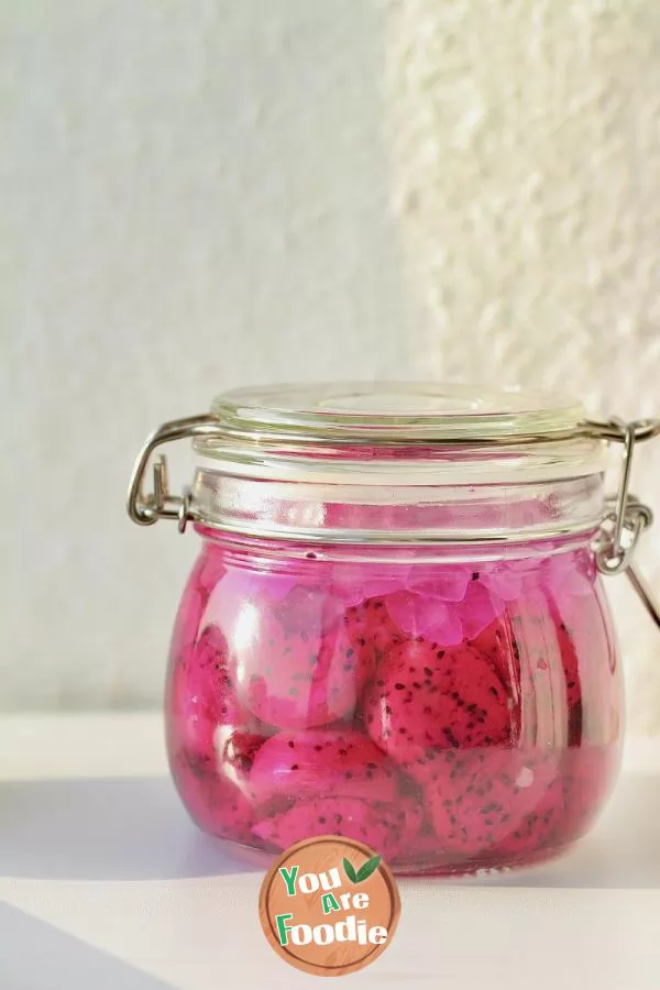 How to brew the pitaya bubble wine? Goddesses who like soaking fruit wine must have a look