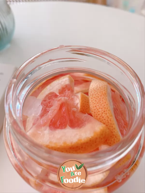 Grapefruit Soaking Wine