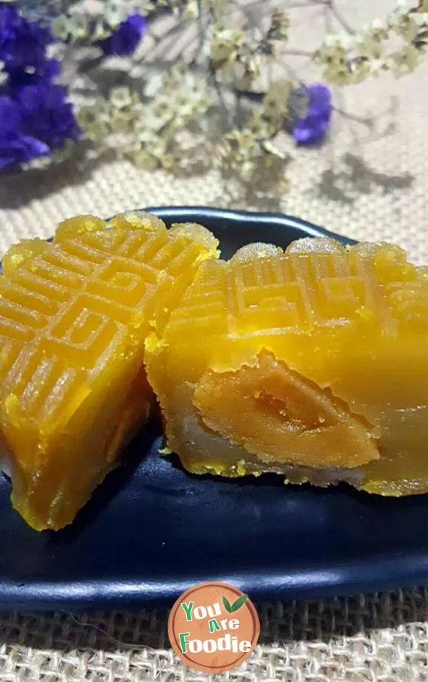 Taoshan-skin-moon-cake