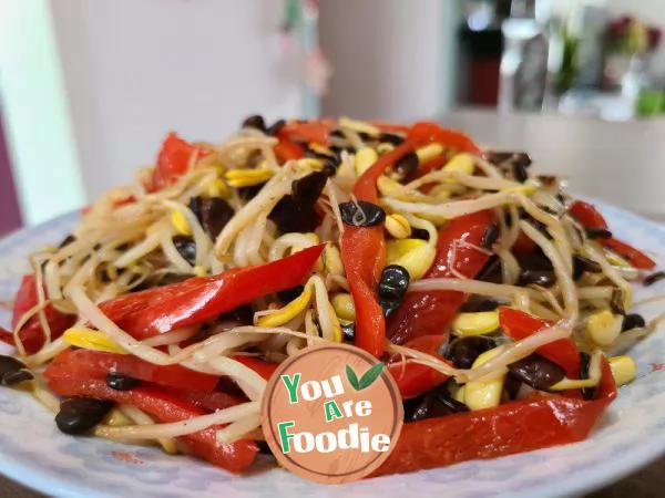 Fried-Black-Bean-Sprouts-with-Red-Pepper