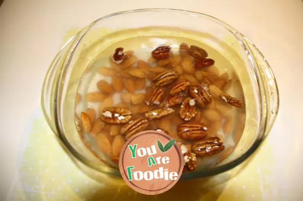 Idyllic time --- almond and walnut drink