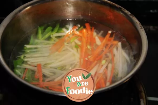 Home style stir fried pork with shredded pork