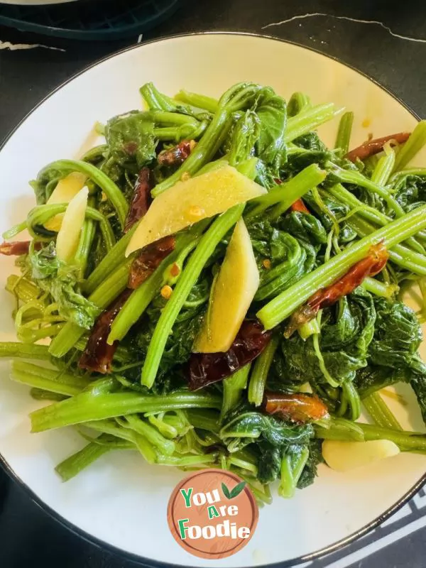 Stir fried pumpkin leaves