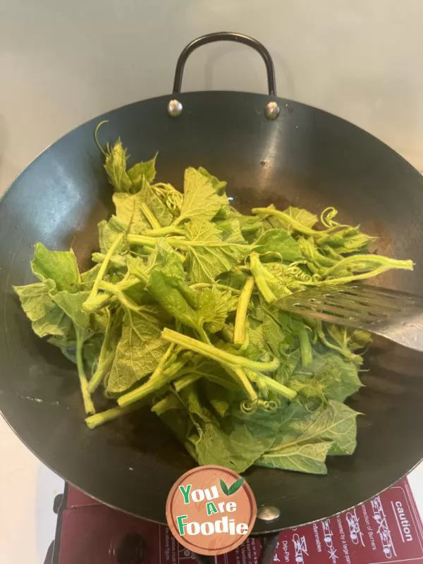 Stir fried pumpkin leaves