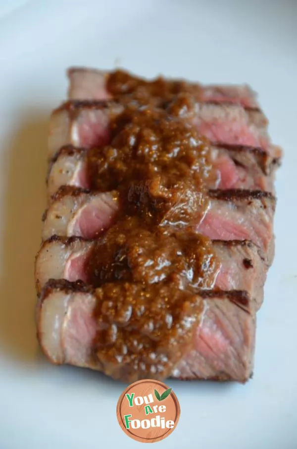 Beef steak with ginger sauce