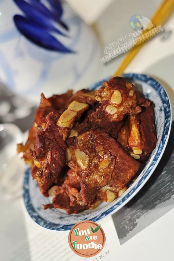 Spareribs with smoked sauce Spareribs with smoked sauce