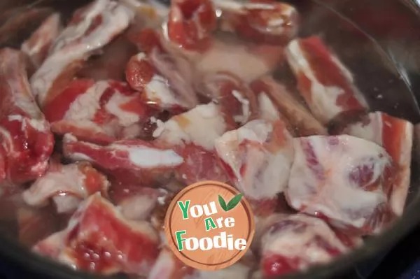 Spareribs with smoked sauce
