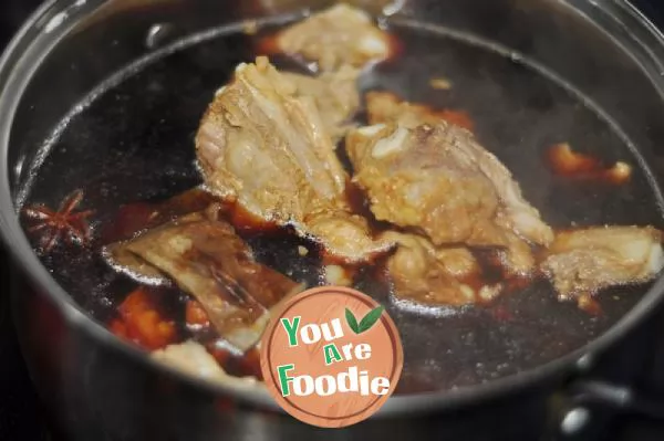 Spareribs with smoked sauce