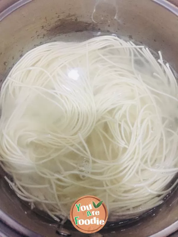 Late night fried noodles