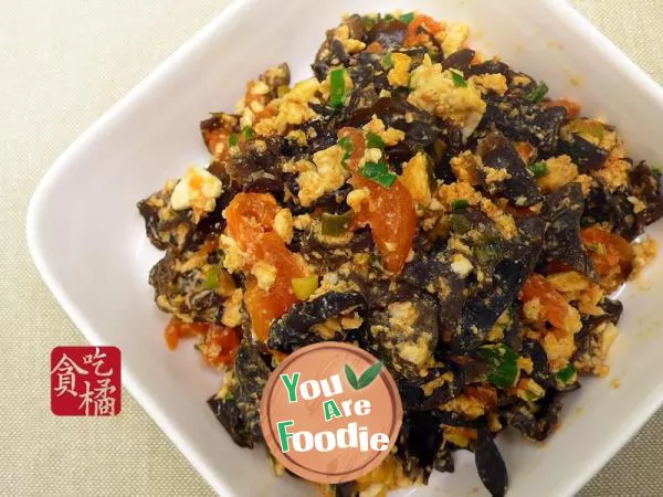 Fried-edible-fungus-with-salted-egg-and-tomato-☆-fried-vegetable-with-salted-egg-10