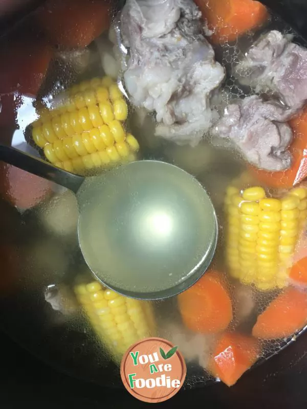 Carrot, corn, horseshoe and Spareribs Soup