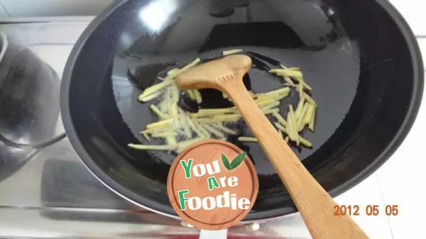 Home style version - fried whitebait with garlic