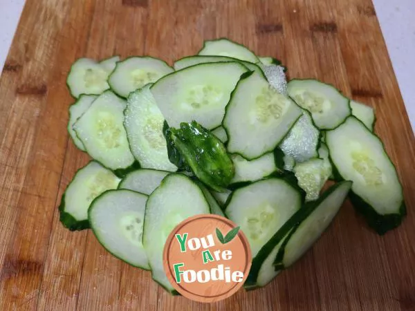 Fried Tofu with Cucumber