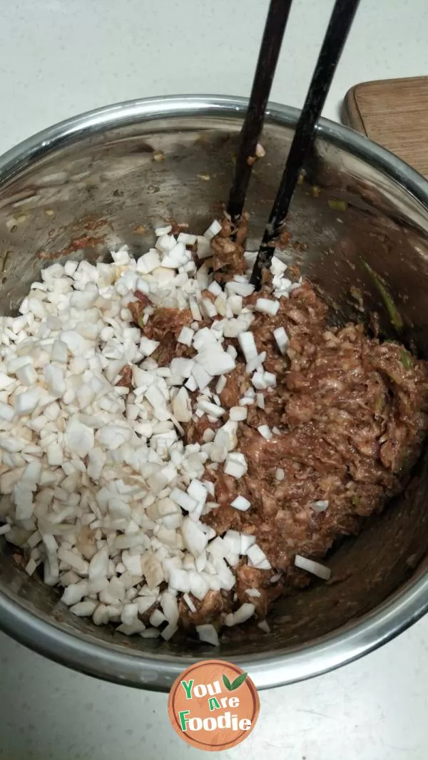 Dumplings with coriander and meat