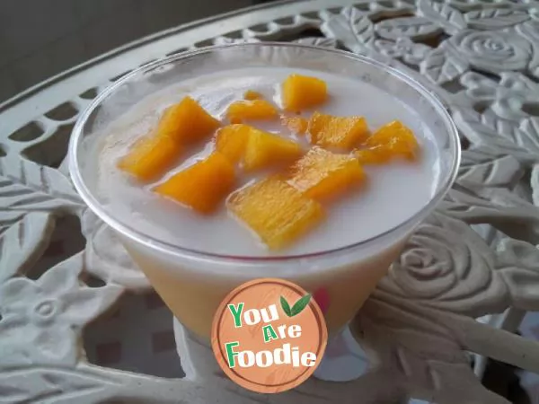 Coconut Mango Mousse cup