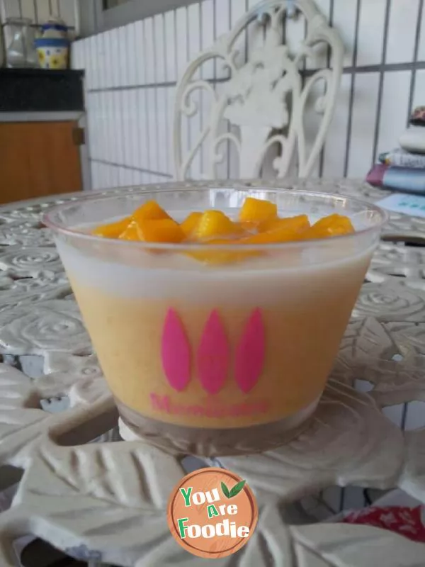 Coconut Mango Mousse cup