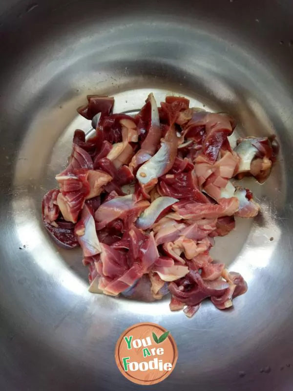 Fried Duck Gizzard with garlic sprouts