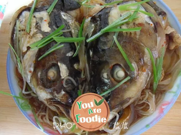 Spicy dry pot fish head (electric rice cooker version)