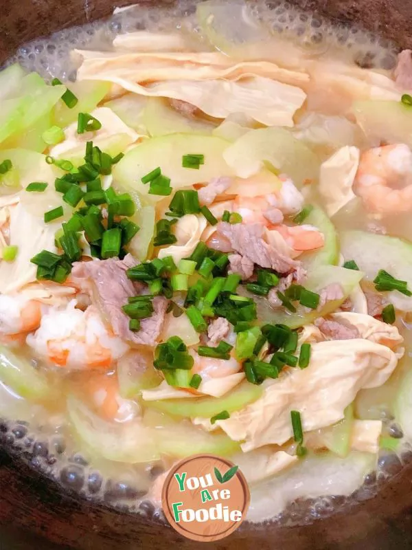 Fried Tofu with White Gourd and Shrimp