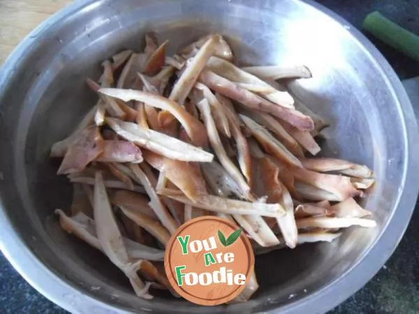 Steamed dried squid